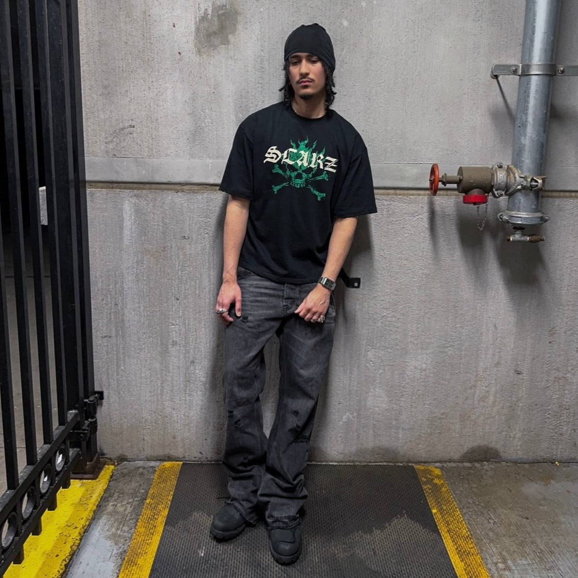 BONEZ T-SHIRT